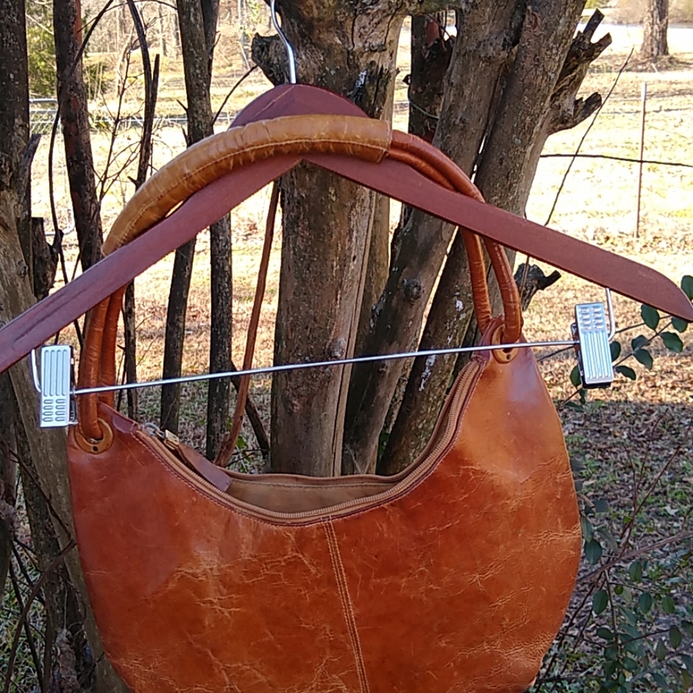 Kenneth Cole over the shoulder purse - Picture 6 of 11